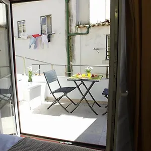 https://alfama-44.hotels-lisbon-portugal.com