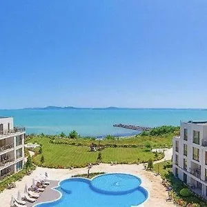 Apartament In Diamond, Burgas